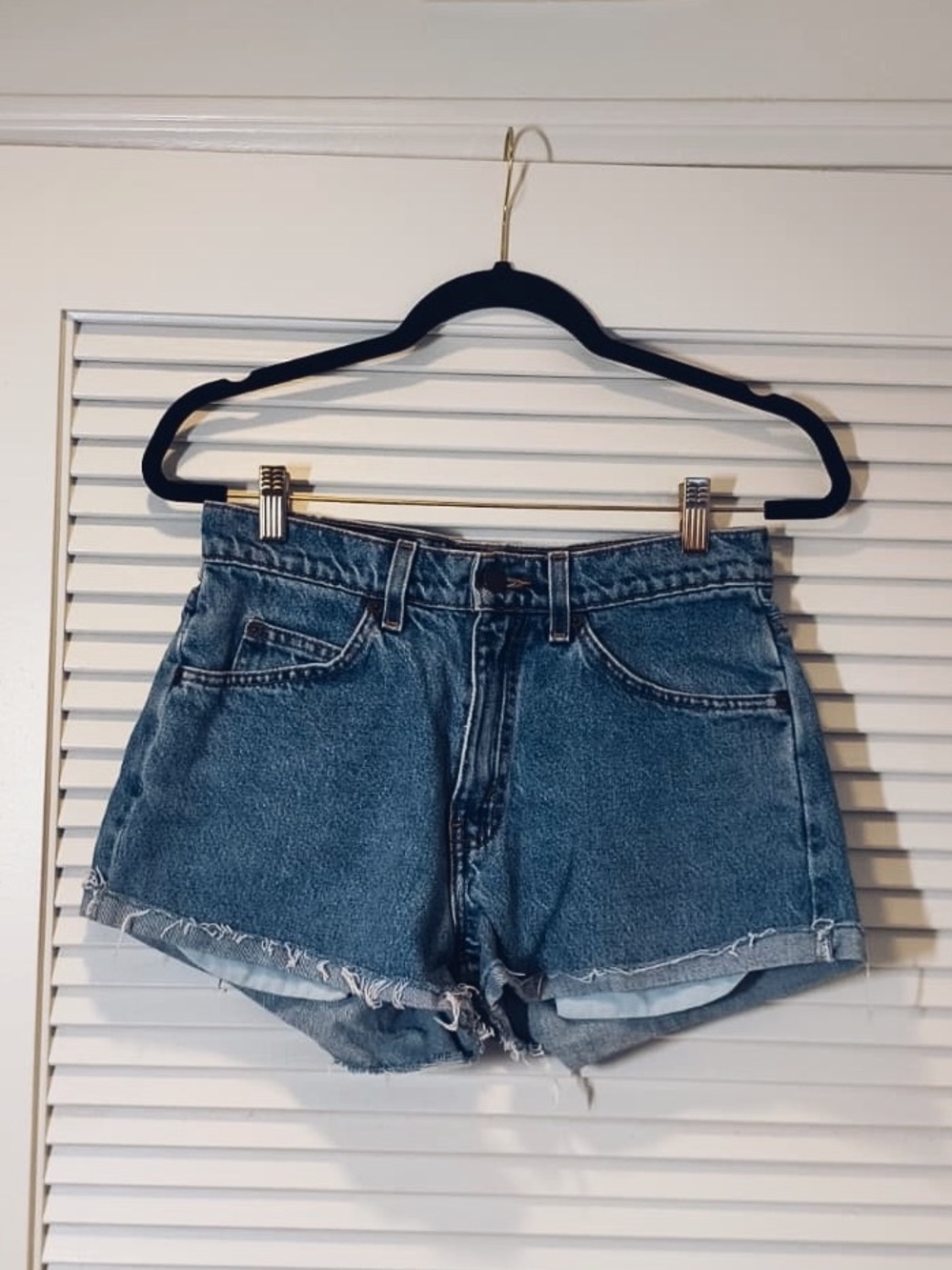 [Like New] Levi's Medium Blue High-Rise Denim Cutoff Shorts
